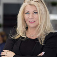 Barbara Nowak - Esteline